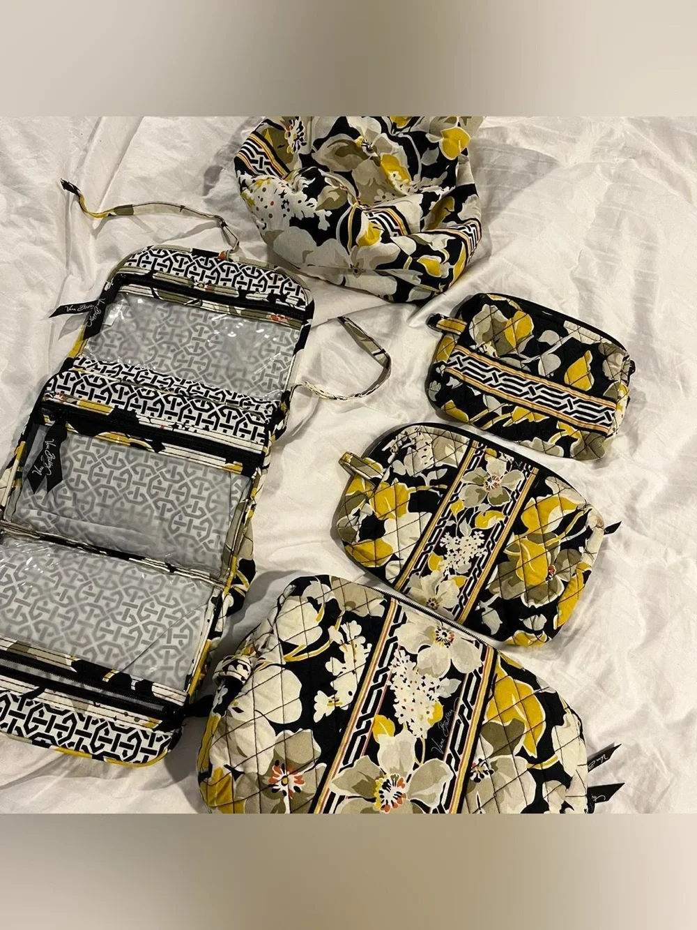 Vintage Vera Bradley Yellow 5 Peace Travel Set (MINT CONDITION)